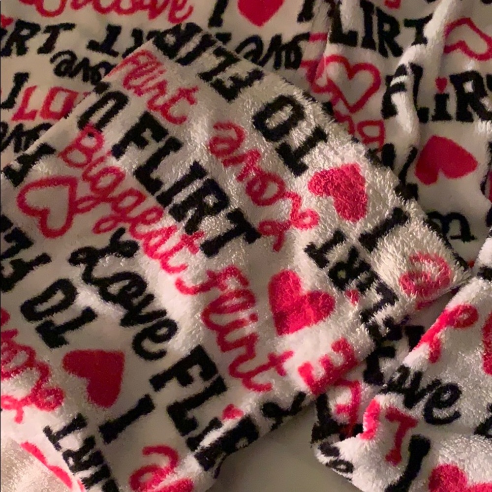 Fuzzy 3x PJS - Picture 6 of 6